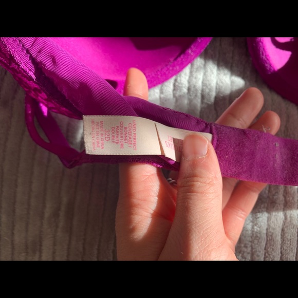 Purple Lace VS Bra Lightly Lined 32D - Picture 4 of 4